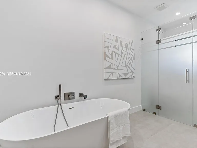 1337 NE 13th Ave #1337 — Photo 20