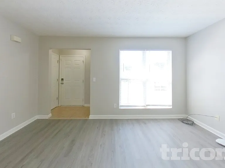 1830 New Orleans Way — Photo 3