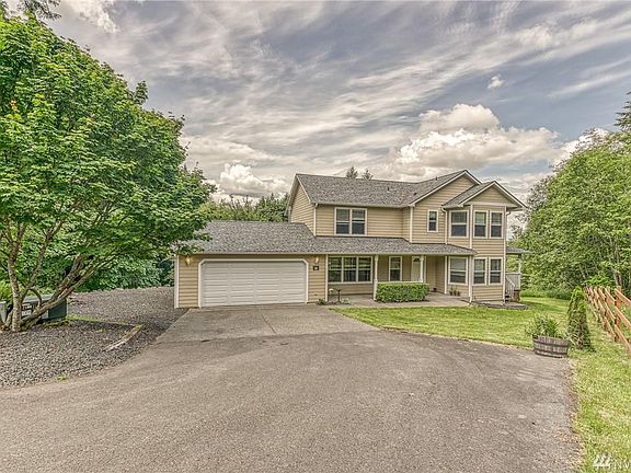 4th image of 528 104th Ln SE