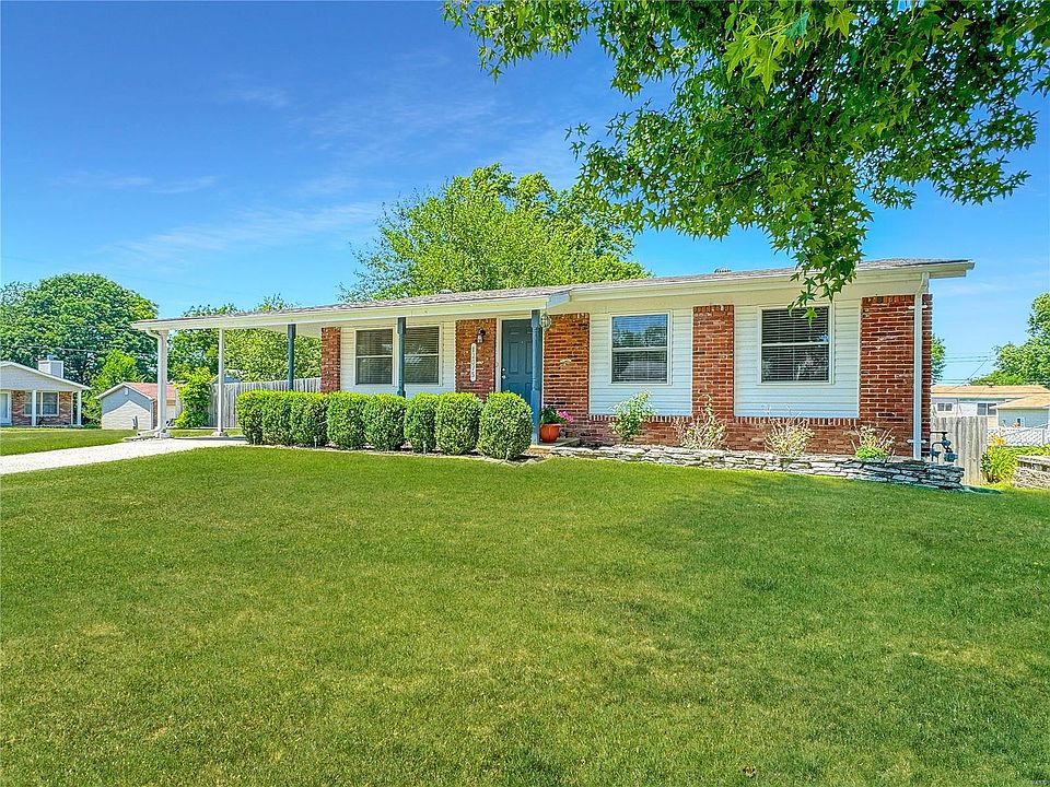 1st image of 12075 Glengrove Dr
