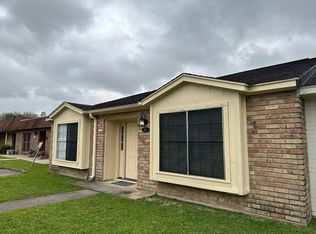 5830 Meadow Way, Beaumont, TX 77707