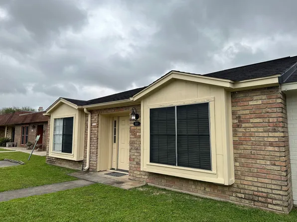 5830 Meadow Way, Beaumont, TX 77707