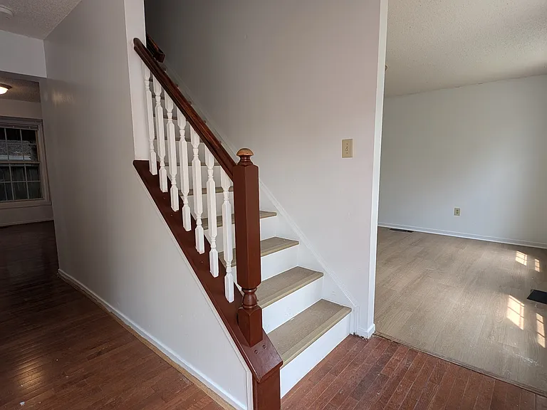 14406 Winnpenny Ln — Photo 13