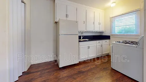 630 Bird St #4 Photo 1