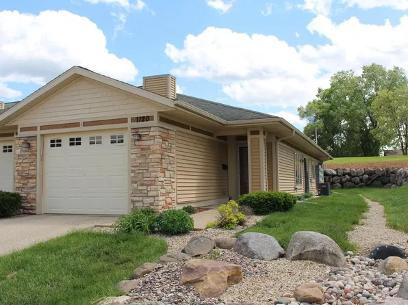 1120 Prospect Avenue #1, Portage, WI 53901