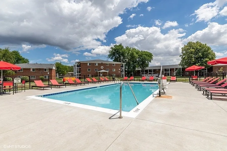 Mount Prospect Greens — Photo 3