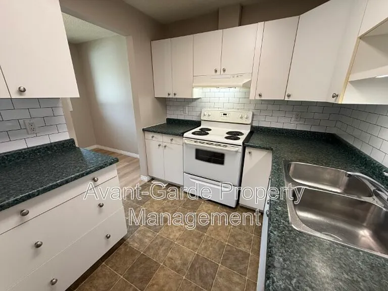 3213 142nd Ave NW — Photo 10
