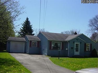 1st image of 2367 Parkway Dr