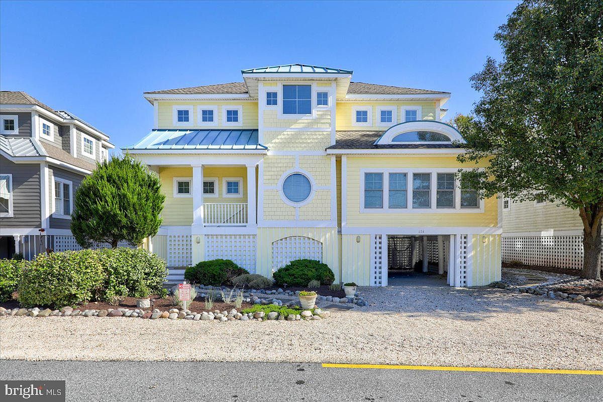 624 Tingle Ave, Bethany Beach, DE 19930 MLS DESU2050502 Zillow