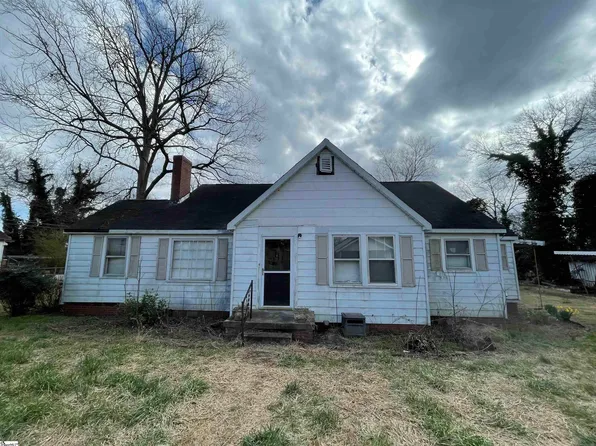 201 Colonial Ave, Greenville, SC 29611