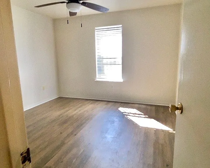 1008 Circle M Dr #A — Photo 12