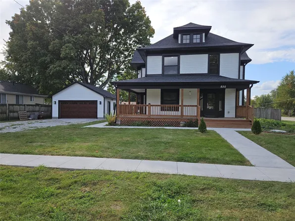 820 Barton St, Dexter, IA 50070