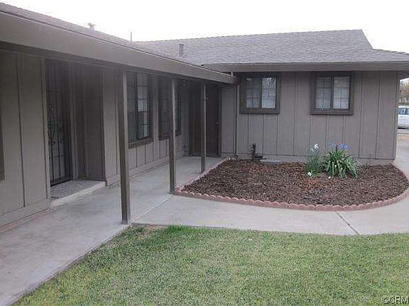 2nd image of 580 E Juniper Ave