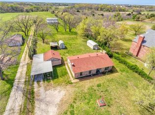 121 E Fork Rd, Sunnyvale, TX 75182