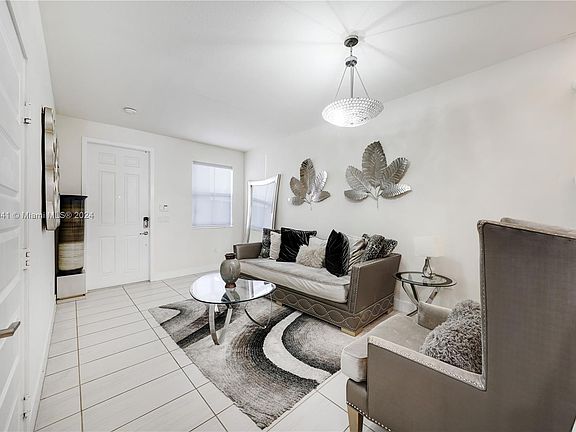 4th image of 8831 NW 103rd Pl