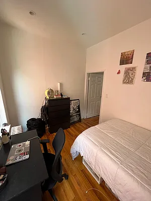 Rented by Point NYC | media 7