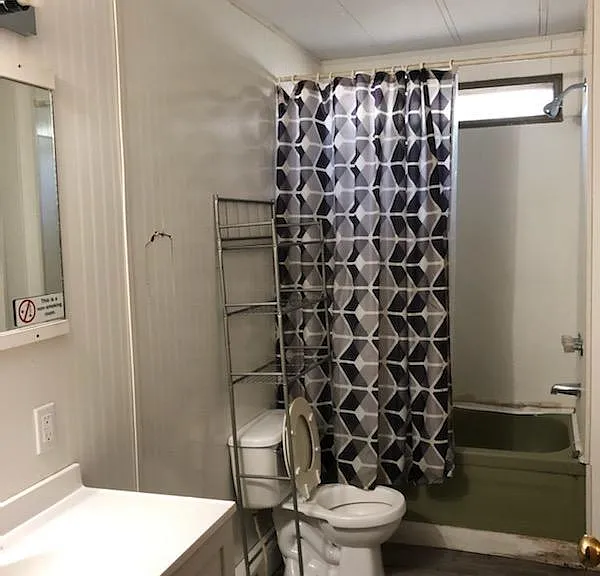705 S Polk Ave — Photo 8