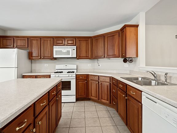5th image of 248 Shadow Creek Cir #01501