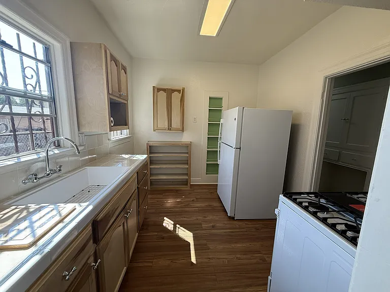 2949 Raymond Ave #2951 — Photo 11