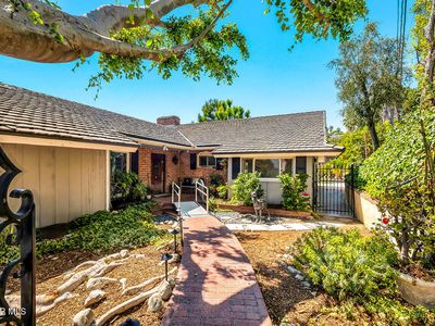 3706 Eureka Dr, Studio City, CA, 91604