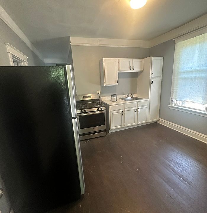 1st image of 8232 S Marquette Ave #2