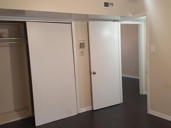 5th image of 5203 Gaston Ave APT 118