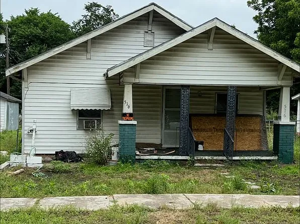 516 E 7th St, Ada, OK 74820