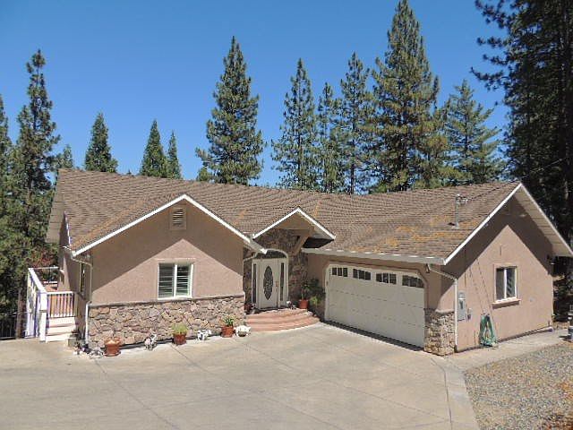 1st image of 12094 Hillhurst Cir