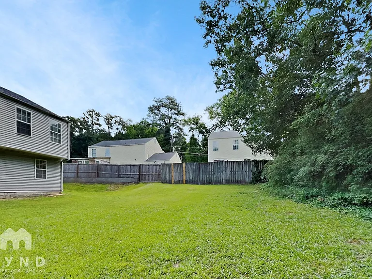 5561 Northcut Dr — Photo 26