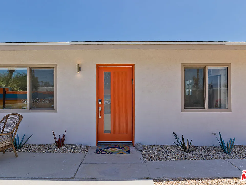 375 W Sunview Ave