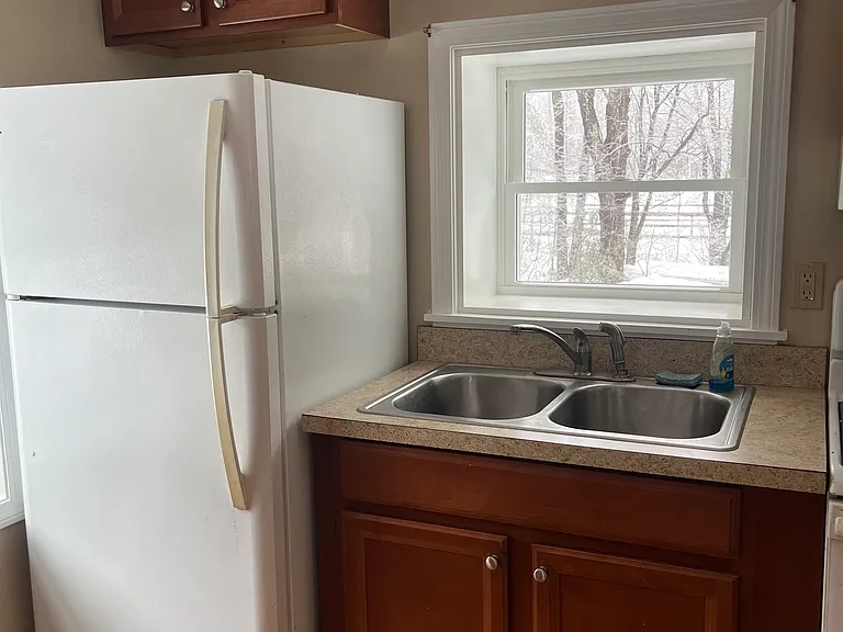 82 Old Town Rd — Photo 12