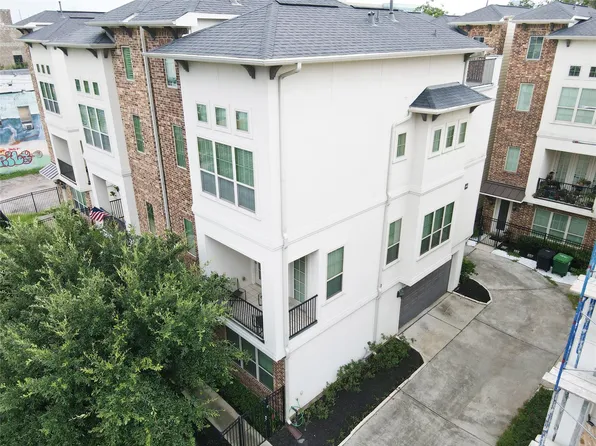 3408 La Branch St APT B, Houston, TX 77004