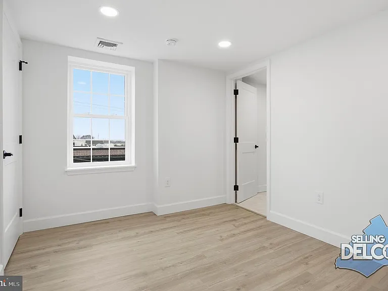 100 W Front St #3A — Photo 17