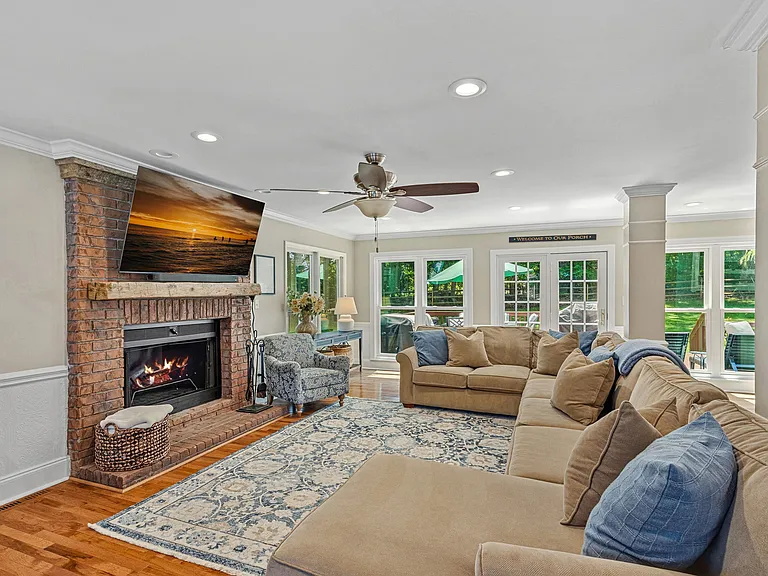 14636 S Brent Dr — Photo 2