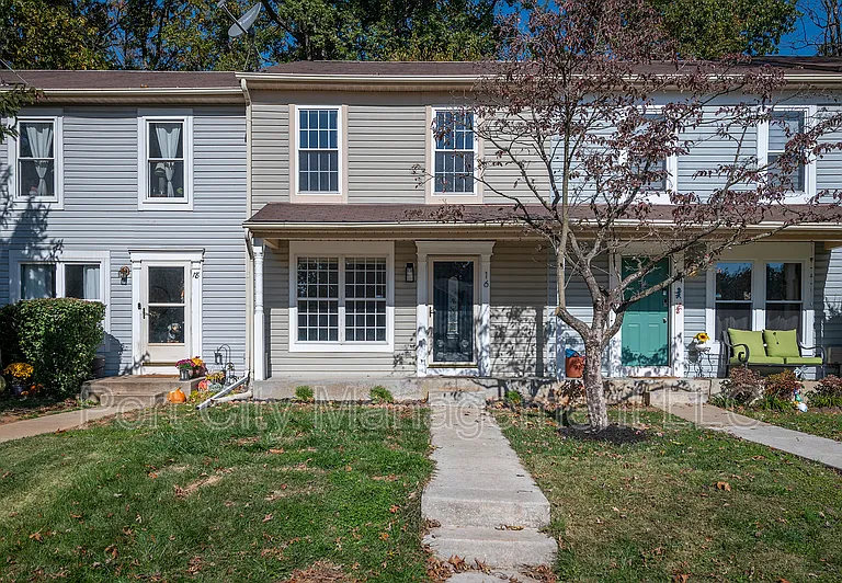 16 Taiper Ct #1 — Photo 1