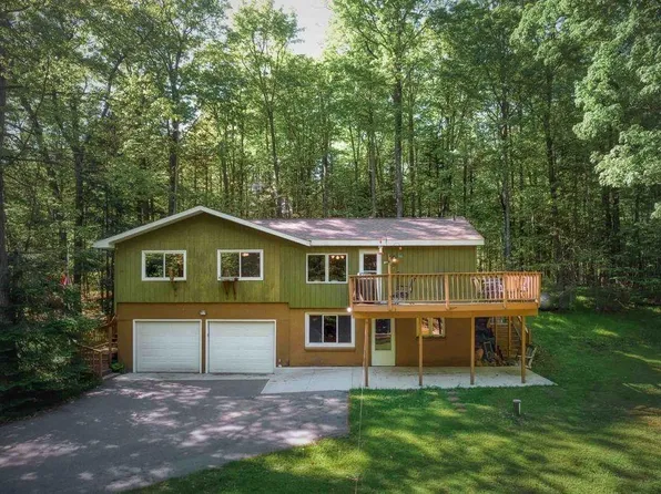 8162 Getaway Ln #A, Minocqua, WI 54548