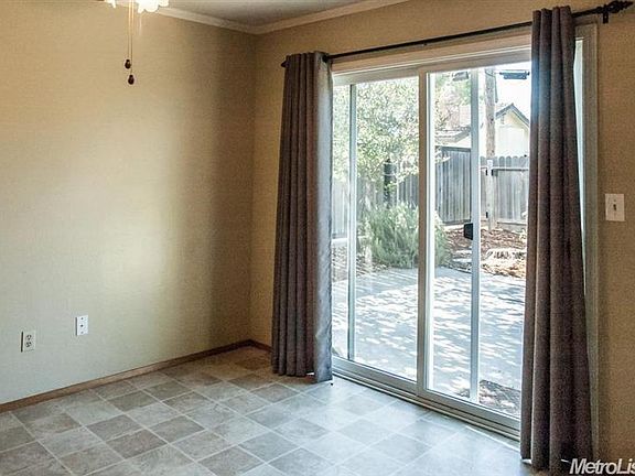4th image of 823 El Dorado Dr