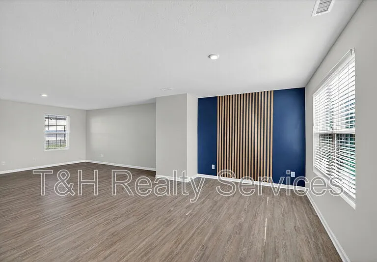 40 N Fairfield Dr — Photo 6