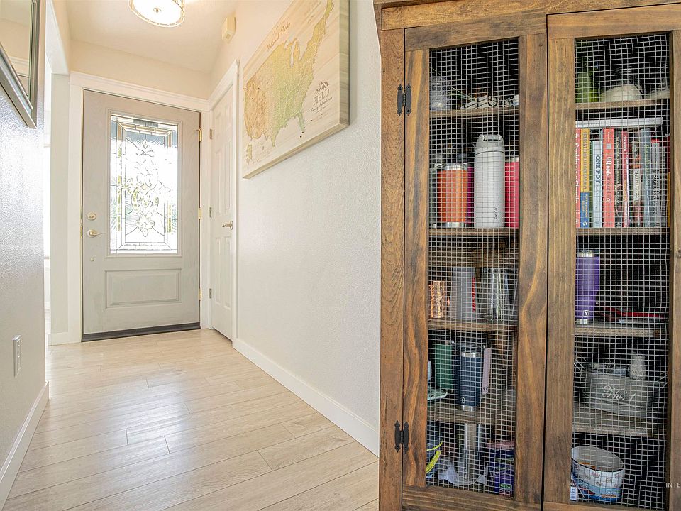 ▼ Panapp1922 1922 S Panorama Dr, Nampa, ID 83686 | Zillow