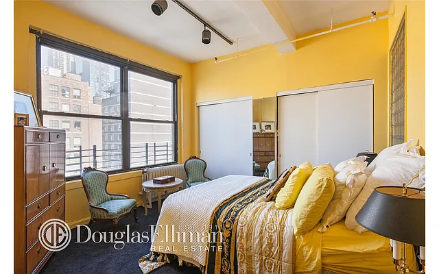 Sold by Douglas Elliman | media 15