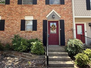 66 Abbey Rd, Euless, TX 76039