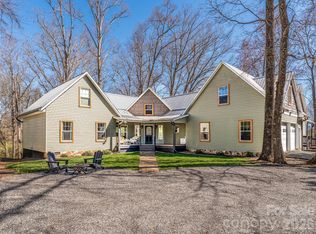 6-8 Jackson Cove Rd, Leicester, NC 28748