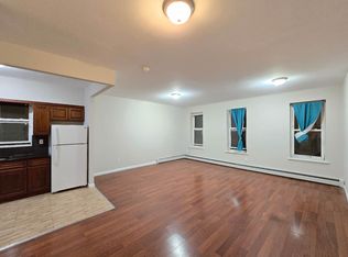 141 Bay 13th St #3A, Brooklyn, NY 11214