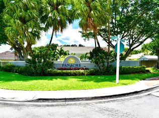 10311 SW 9th Ln, Pembroke Pines, FL 33025