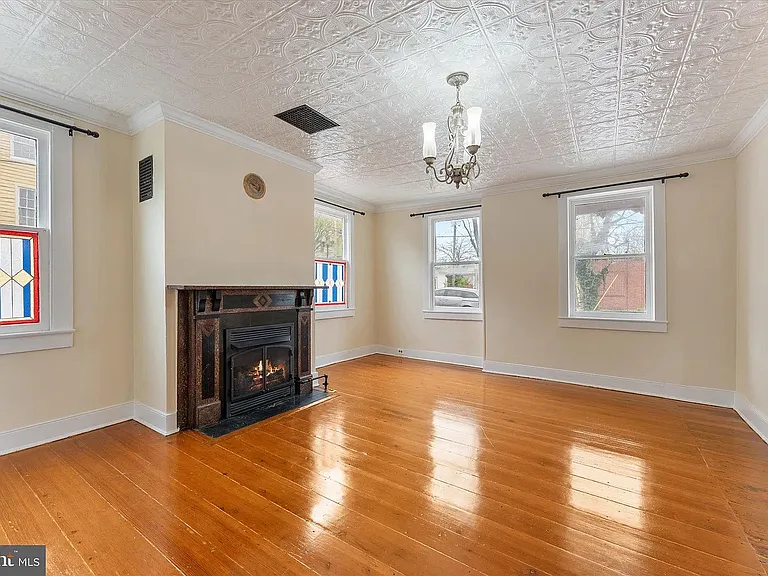 320 S Cameron St #1 — Photo 6