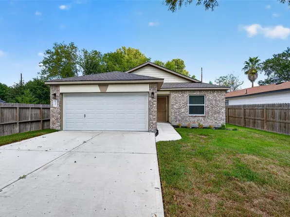 353 Todd St, Tomball, TX 77375