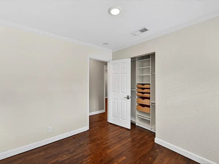 1559 Marietta Dr — Photo 30