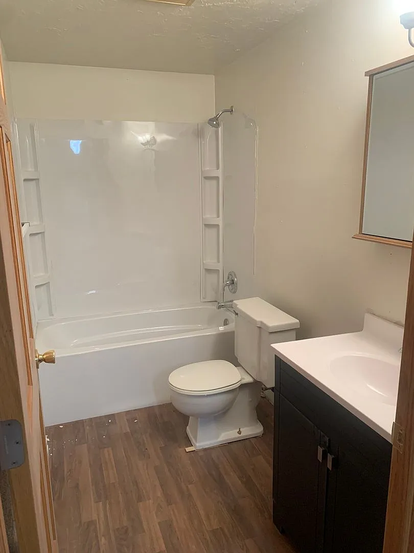 One and Two Bedroom Units located at 1809 N 11th Ave in Wausau — Photo 4
