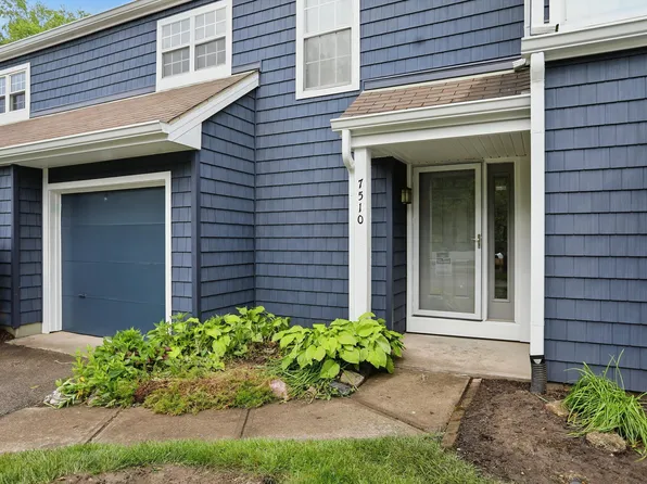 7510 Harbour Isle, Indianapolis, IN 46240