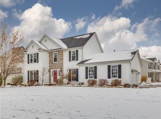 1419 Timbertop Dr, Tallmadge, OH 44278